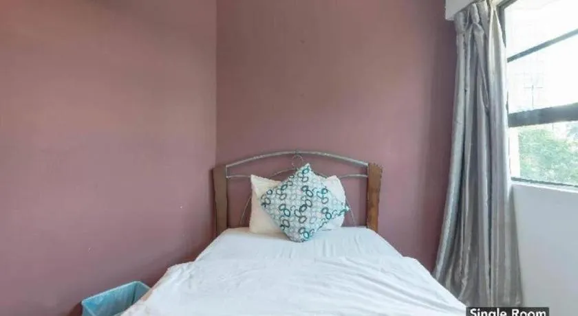 Bed in OYO 89874 Gs Golden Star Hotel