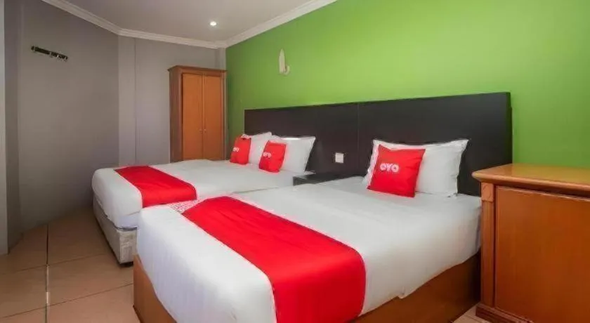 Bed in River Park Hotel