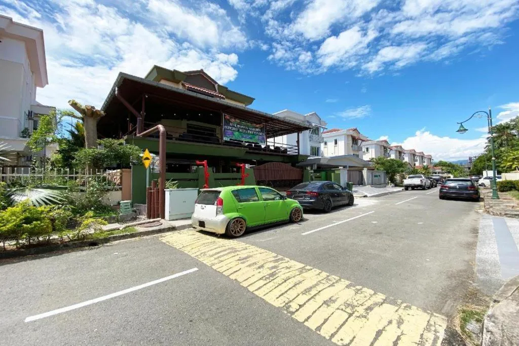 OYO 90262 Kota Kinabalu Homestay, Villa & Suite Boutique