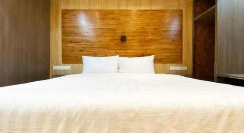 Bed in OYO 90262 Kota Kinabalu Homestay, Villa & Suite Boutique