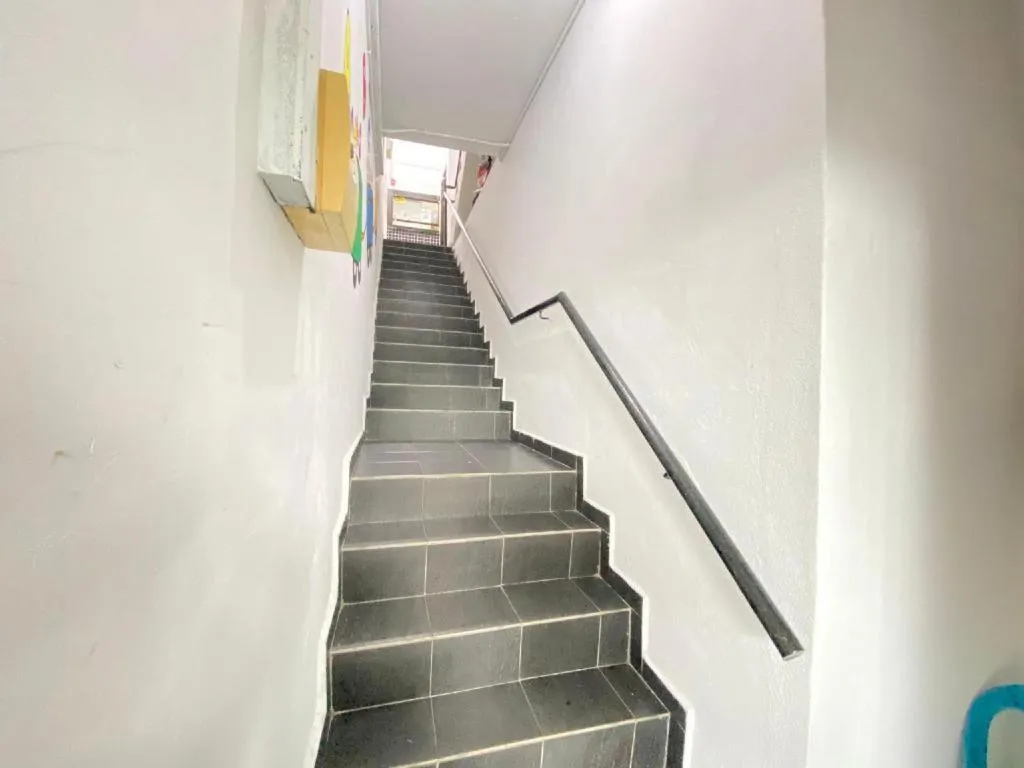 SPOT ON 90293 SK Budget Hotel