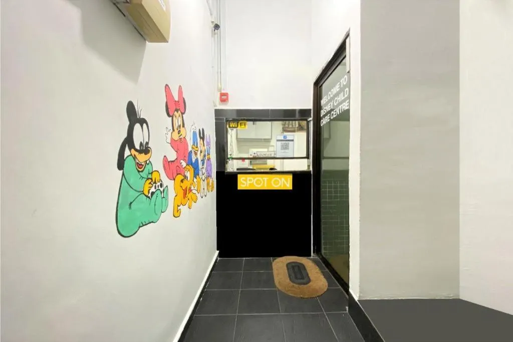 SPOT ON 90293 SK Budget Hotel