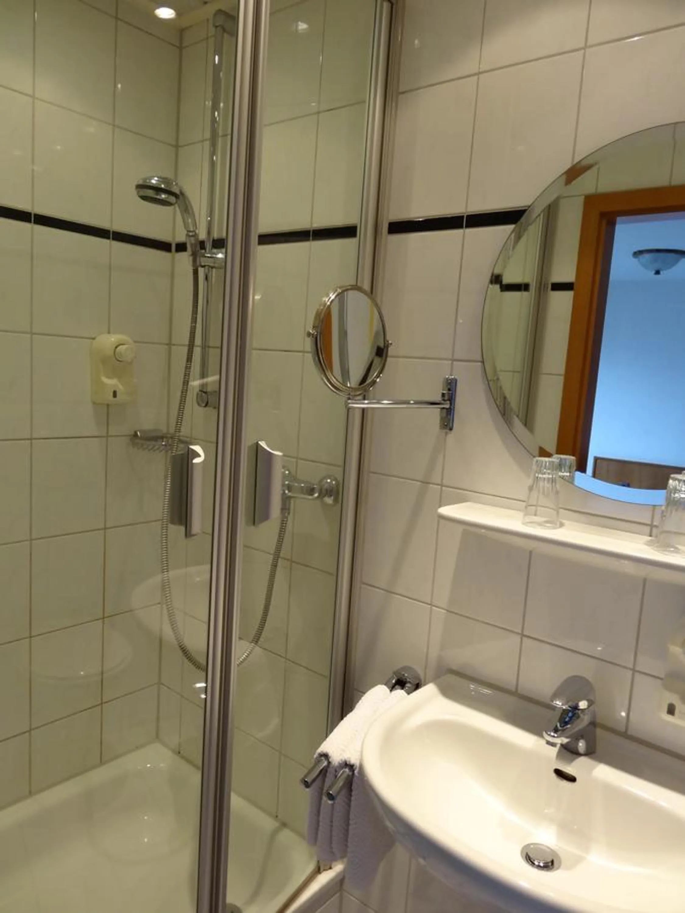 Shower in Zentral Hotel Poststuben