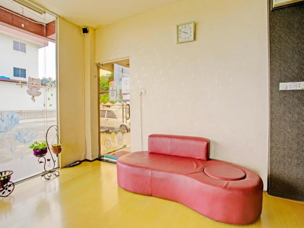 OYO 90597 Delightful Holiday Inn
