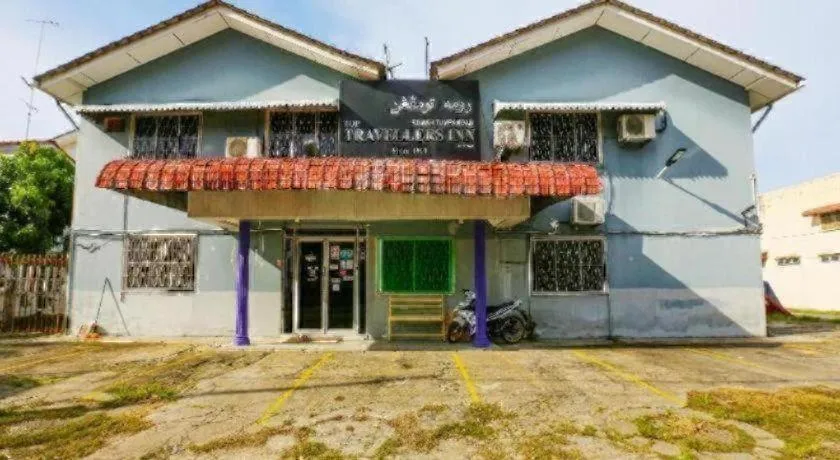 OYO 90623 Thank Q Inn 3