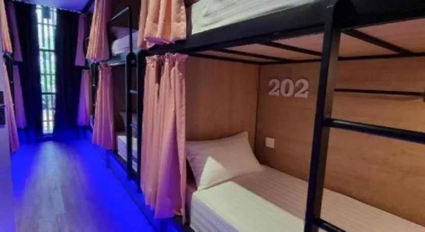 Bed in Laman Green Hotel @ Seksyen 7