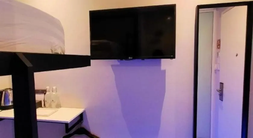 Laman Green Hotel @ Seksyen 7 Shah Alam near UiTM, i-City, Hospital