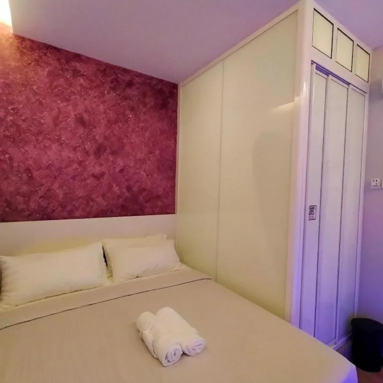 Bed in Laman Green Hotel @ Seksyen 7 Shah Alam near UiTM, i-City, Hospital