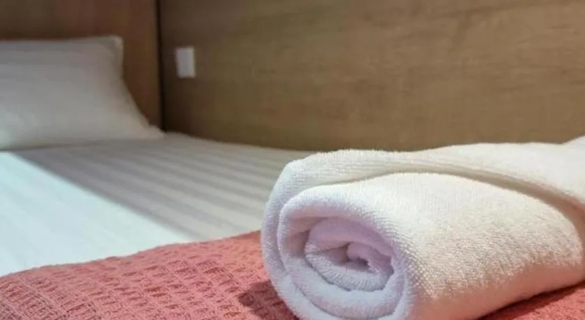 Bed in Laman Green Hotel @ Seksyen 7 Shah Alam near UiTM, i-City, Hospital