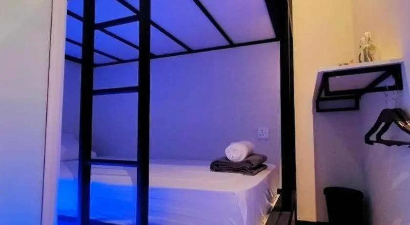 Bed in Laman Green Hotel @ Seksyen 7 Shah Alam near UiTM, i-City, Hospital