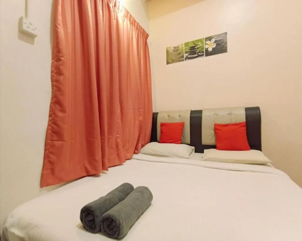 Bed in The Hotel Tudor Inn