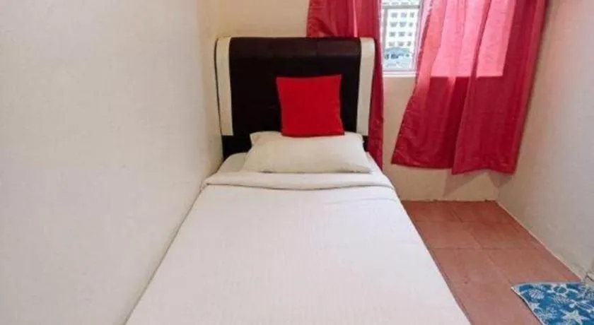 Bed in The Hotel Tudor Inn