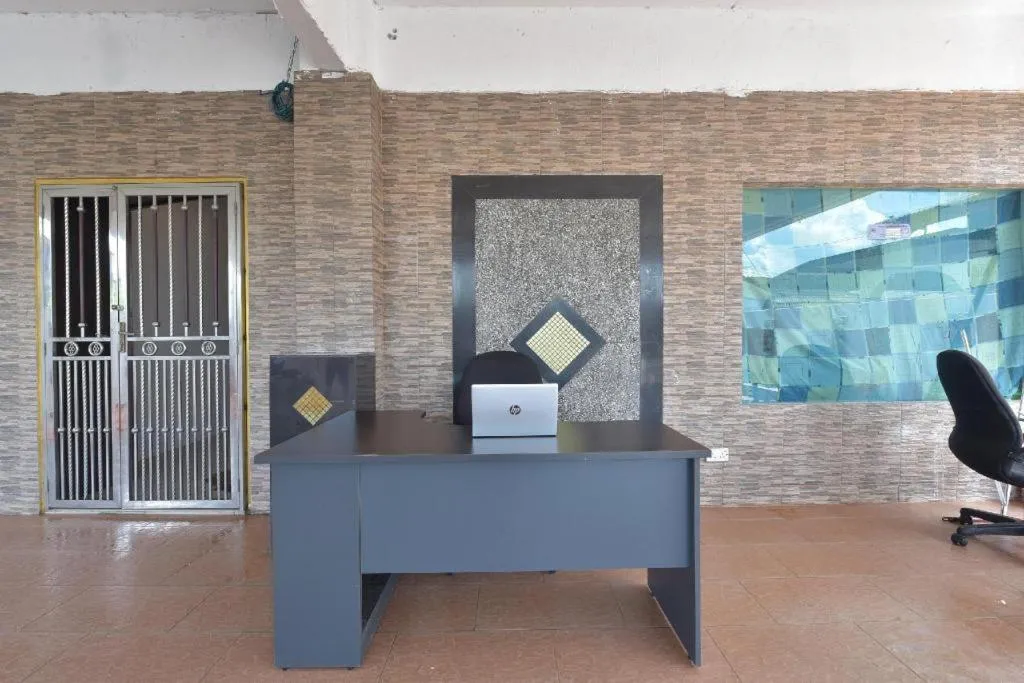 OYO 90889 Narasindo Cottage