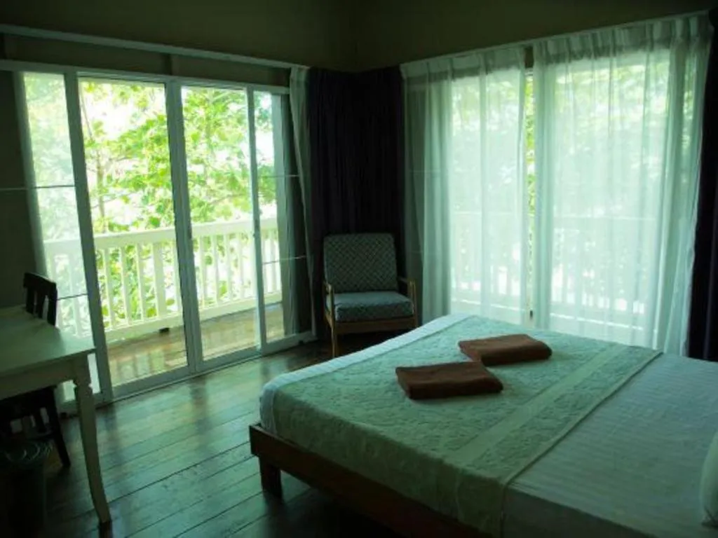 Bed in OYO 90980 Rainbow Island Sepanggar