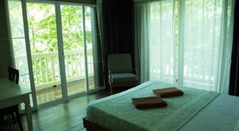 Bed in OYO 90980 Rainbow Island Sepanggar
