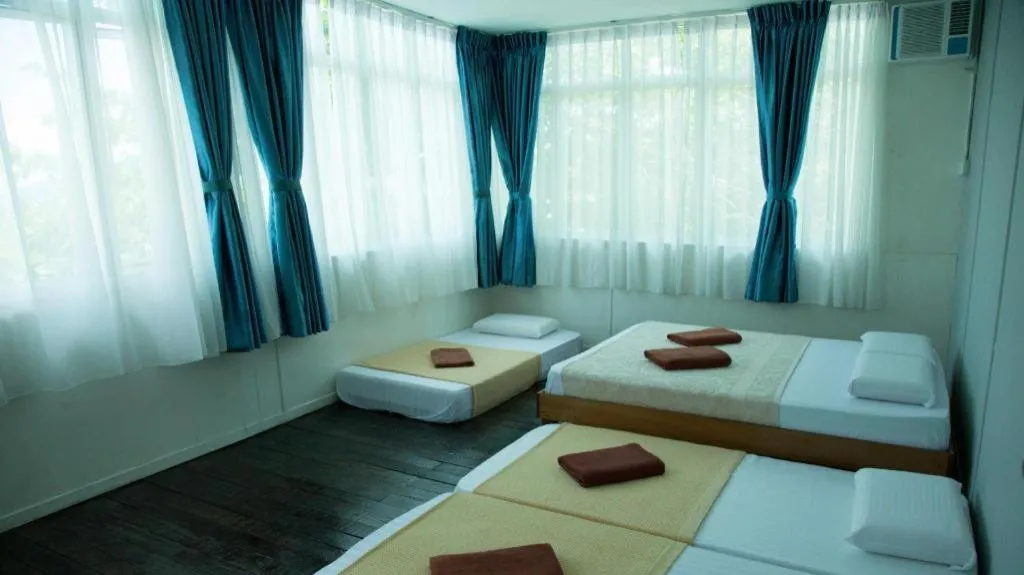 Bed in OYO 90980 Rainbow Island Sepanggar