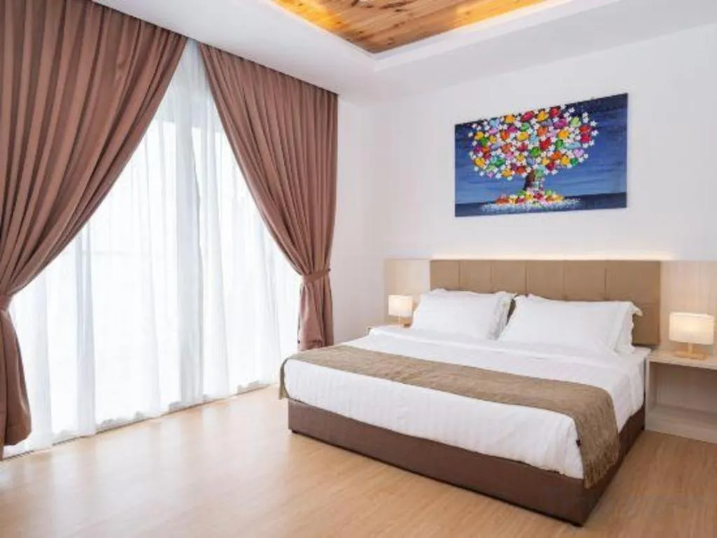 Bed in Sand Bay Resort Semporna