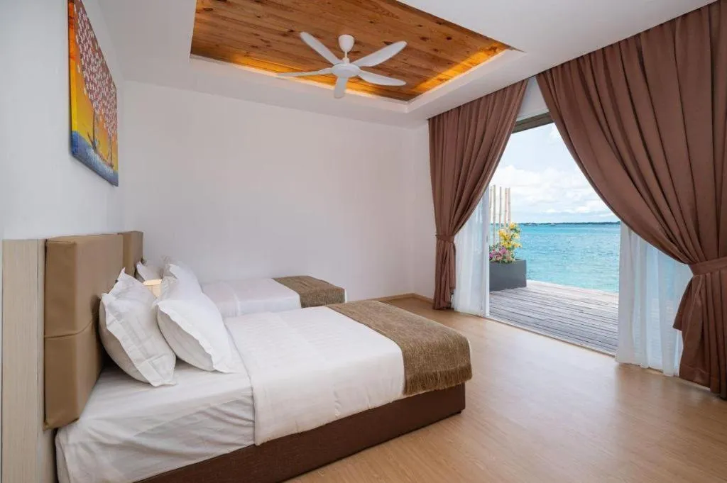 Bed in Sand Bay Resort Semporna