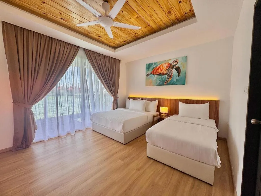 Bed in Sand Bay Resort Semporna