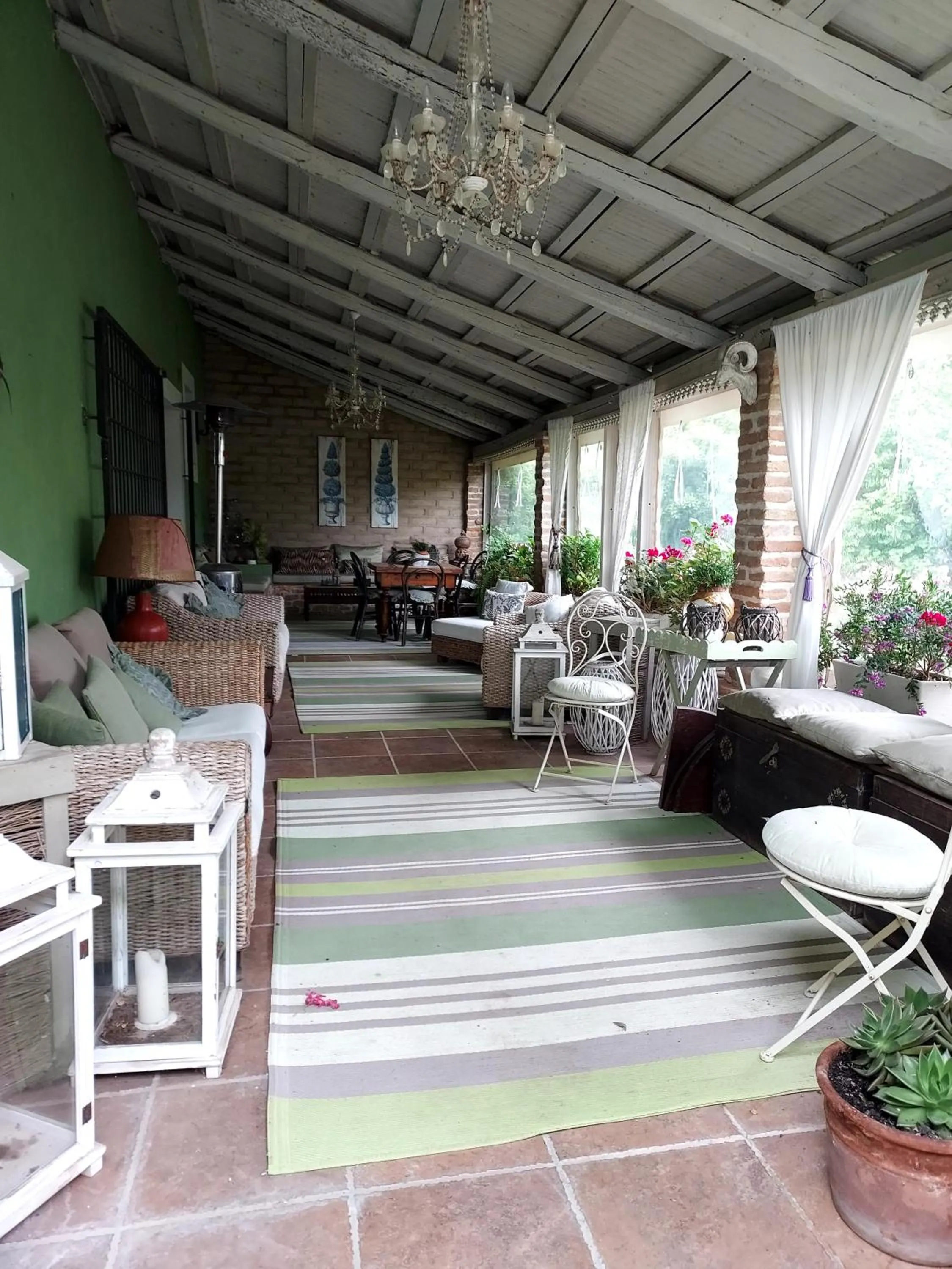 Patio in B&B Abracadabra