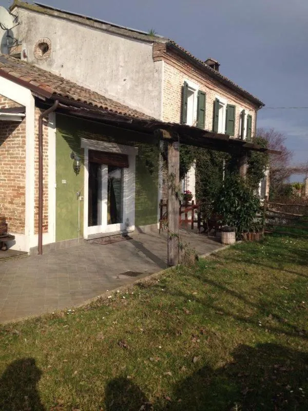 Property building in B&B Abracadabra