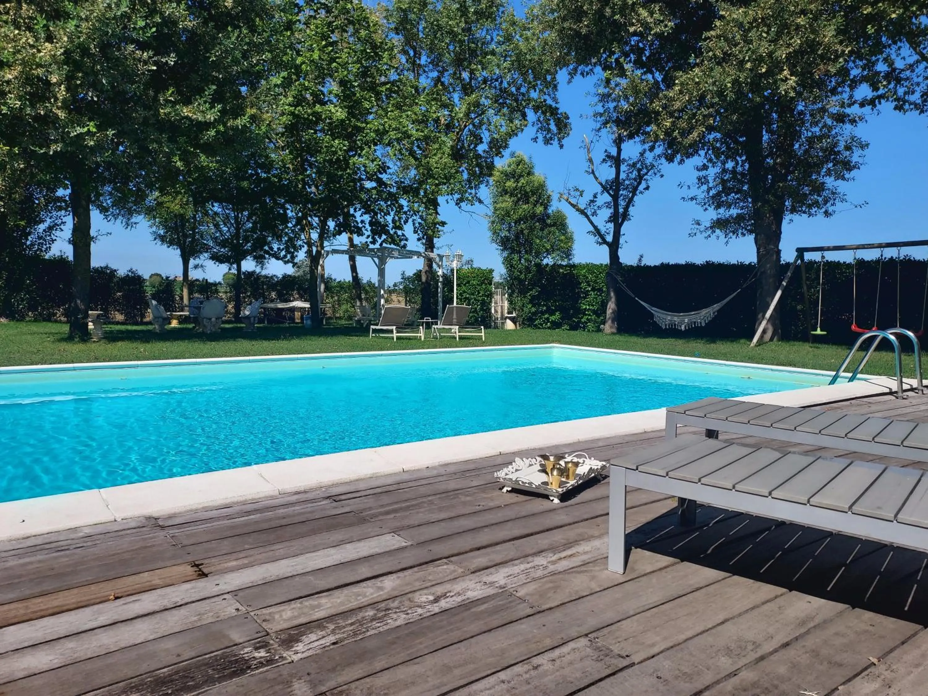 Swimming pool in B&B Abracadabra