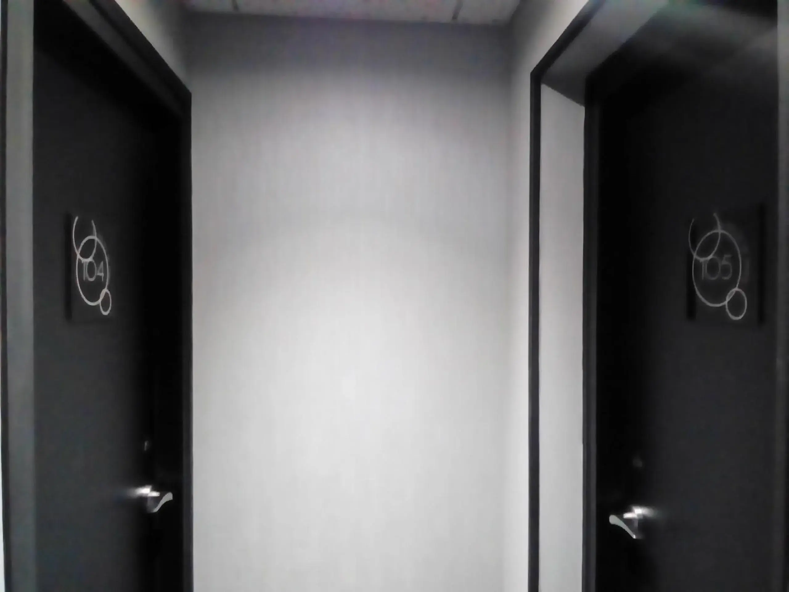 Property building in Hotel Les Bulles De Paris Property building in Hotel Les Bulles De Paris