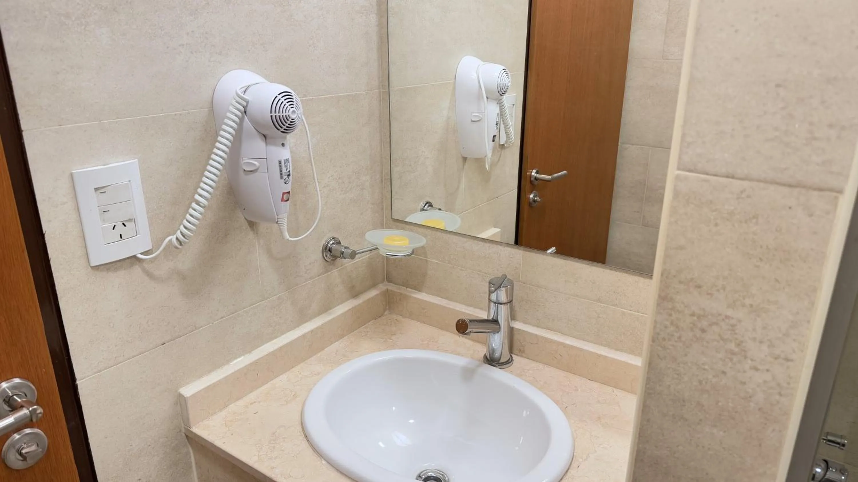 Bathroom in Urbe Hotel