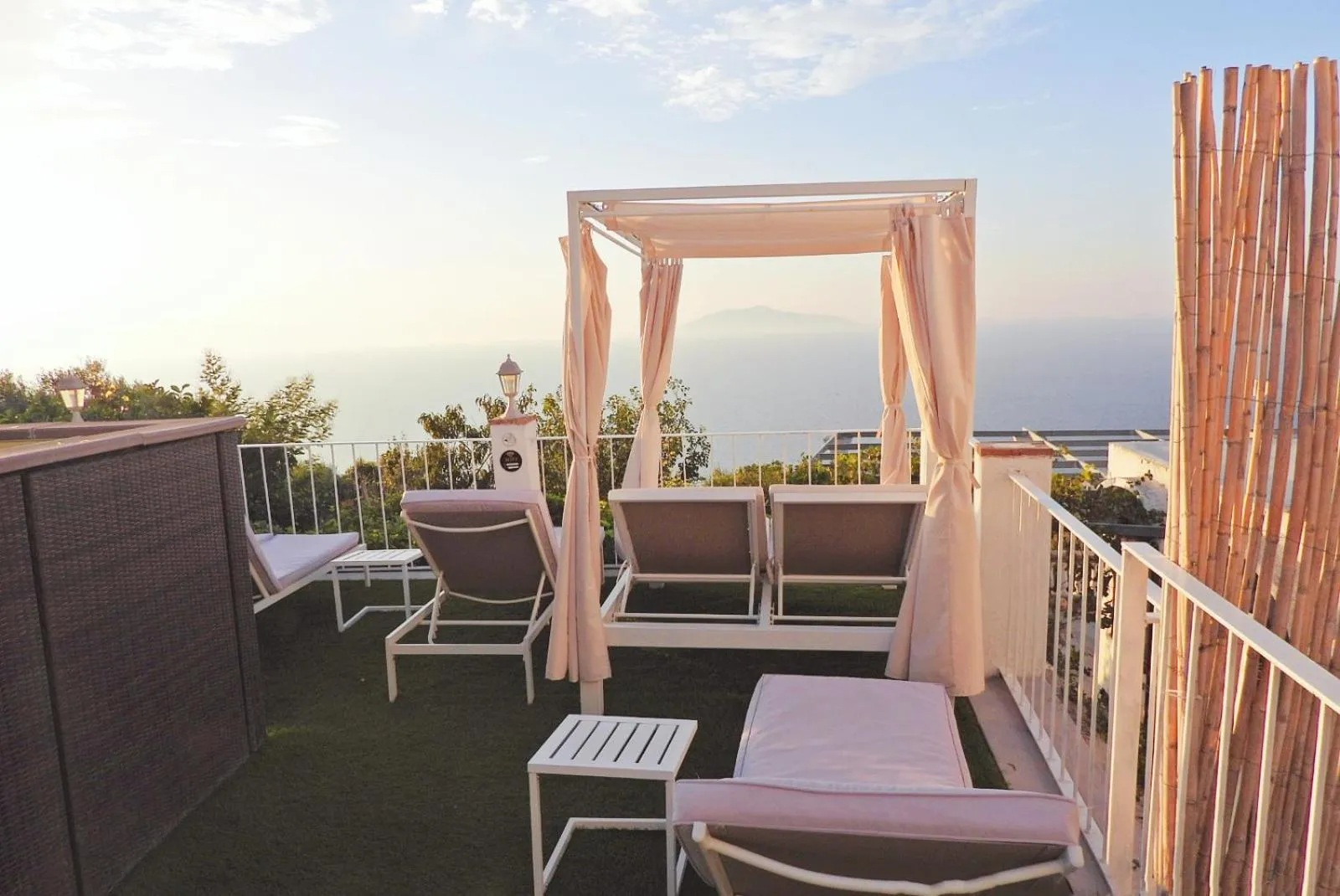 Property building in B&B Il Paradiso di Capri