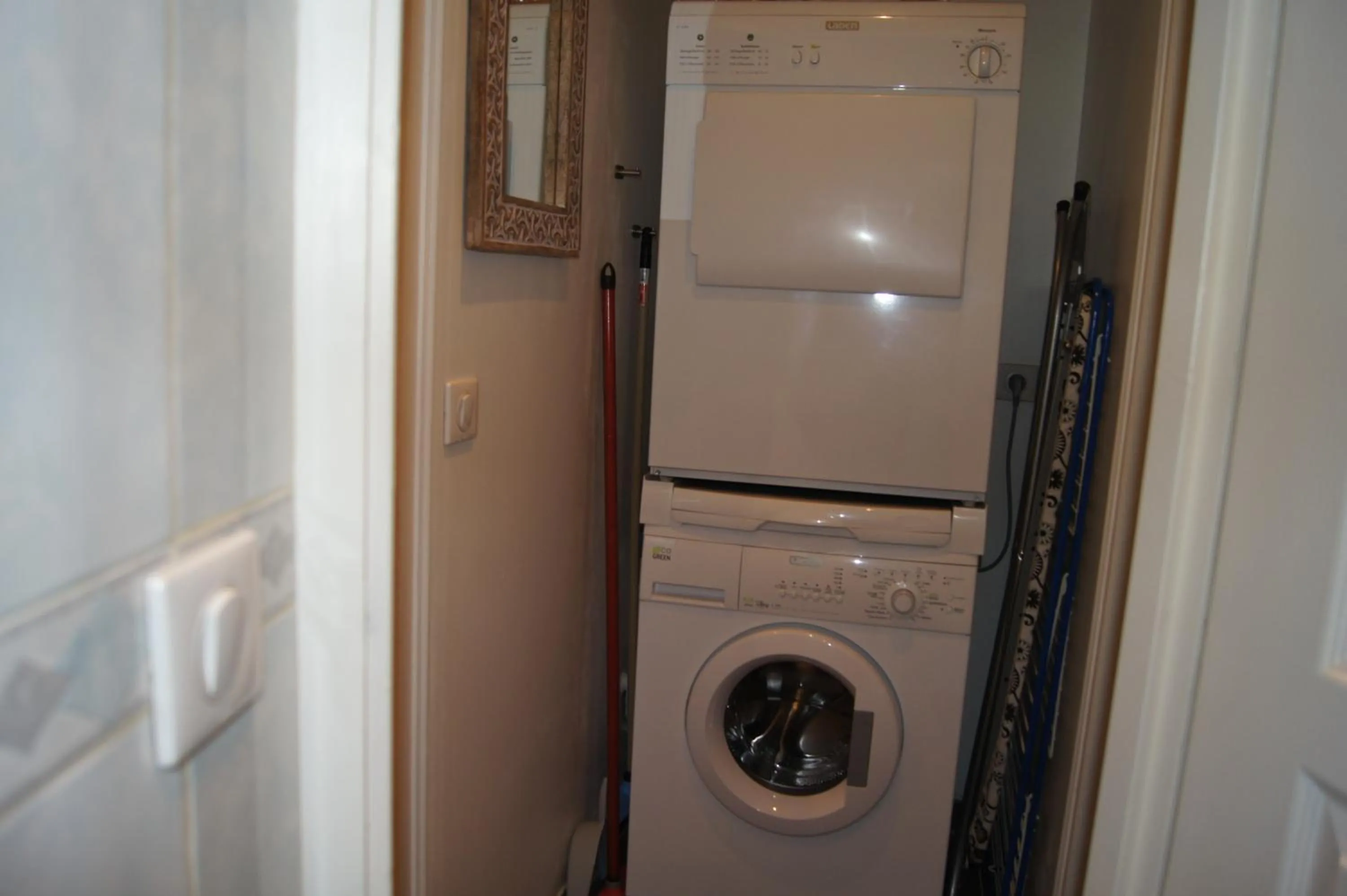washing machine in La Citadine