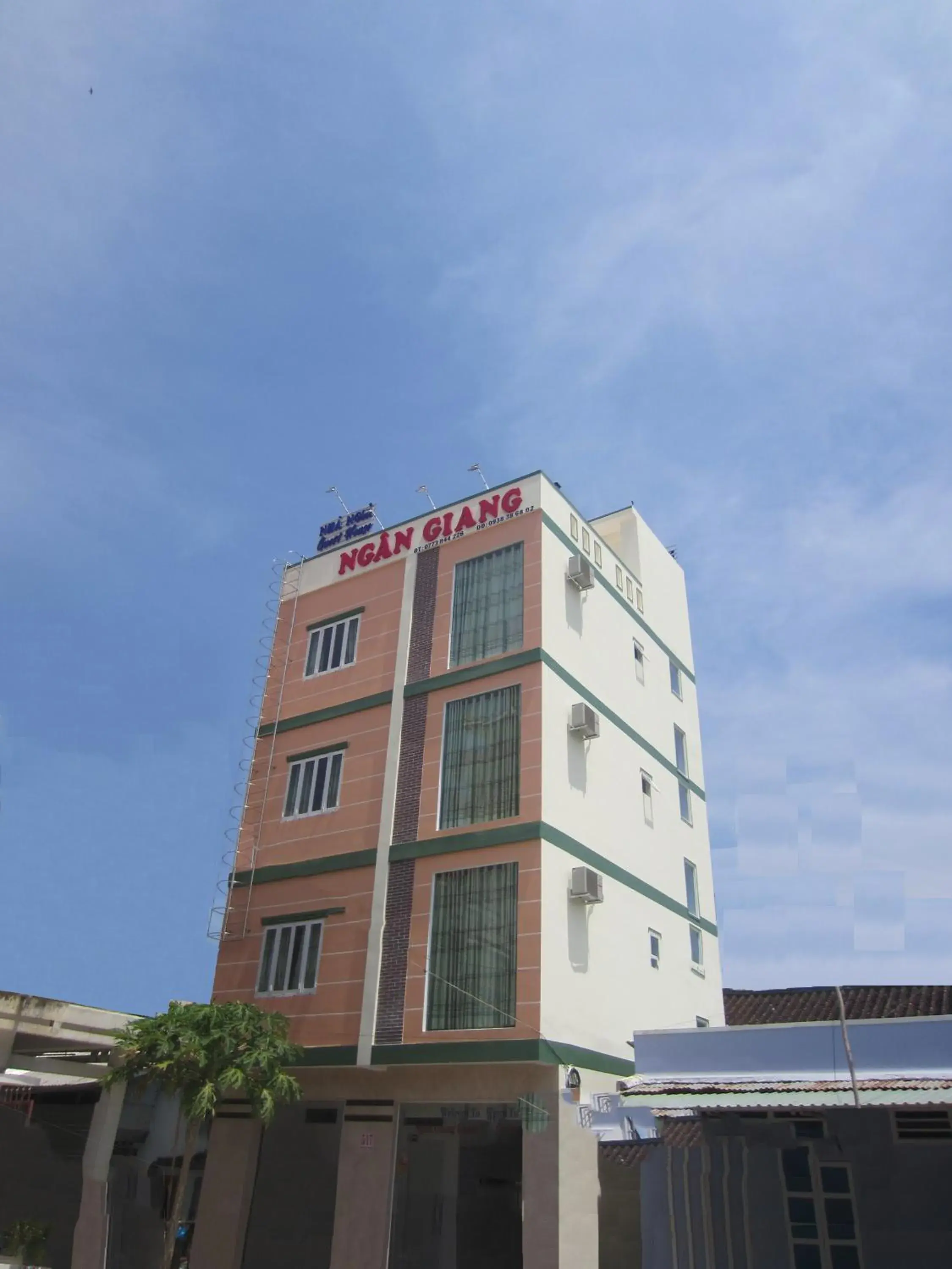 Property building in Ngan Giang Guesthouse Property building in Ngan Giang Guesthouse