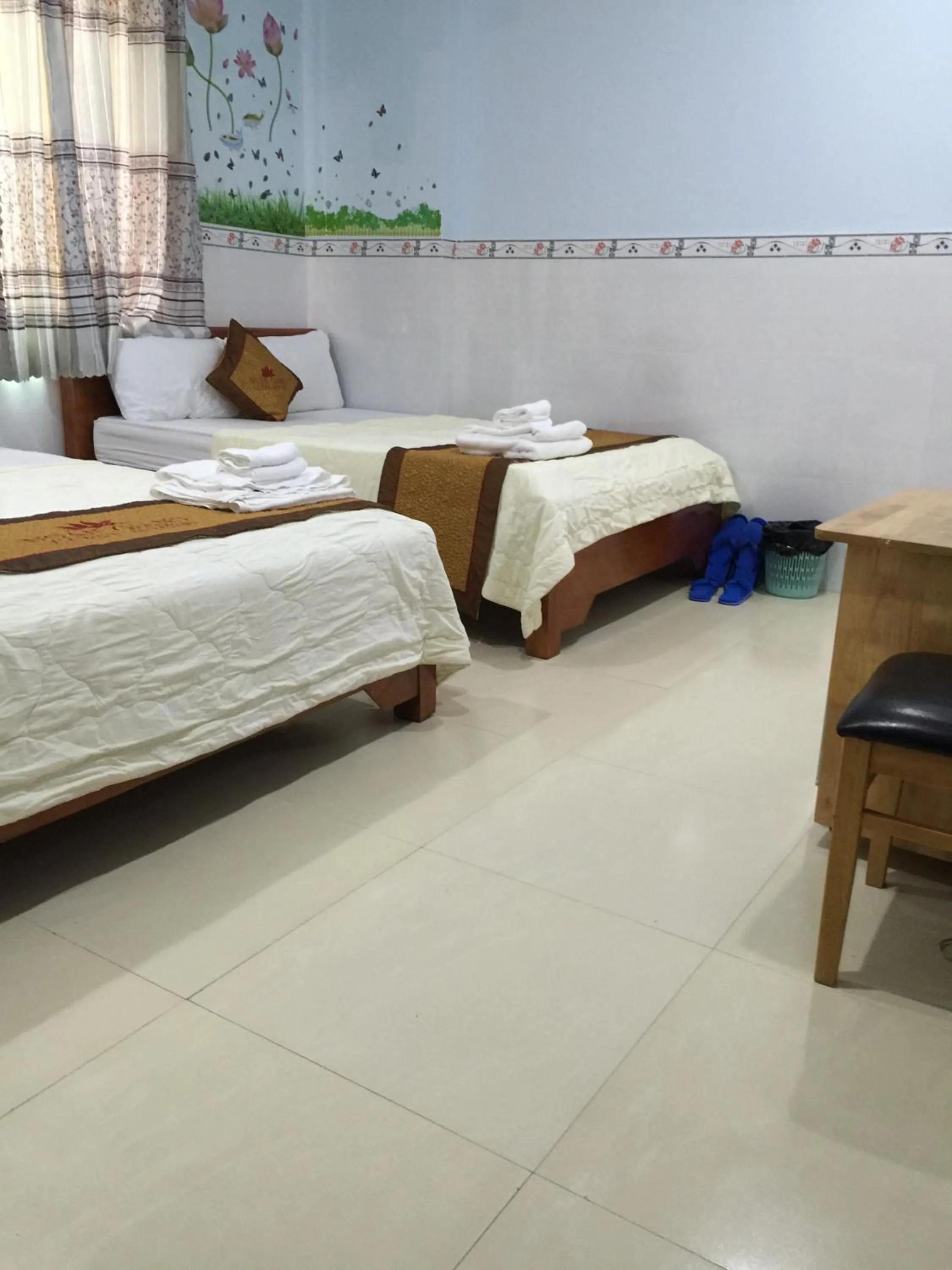 Bedroom, Bed in Ngan Giang Guesthouse