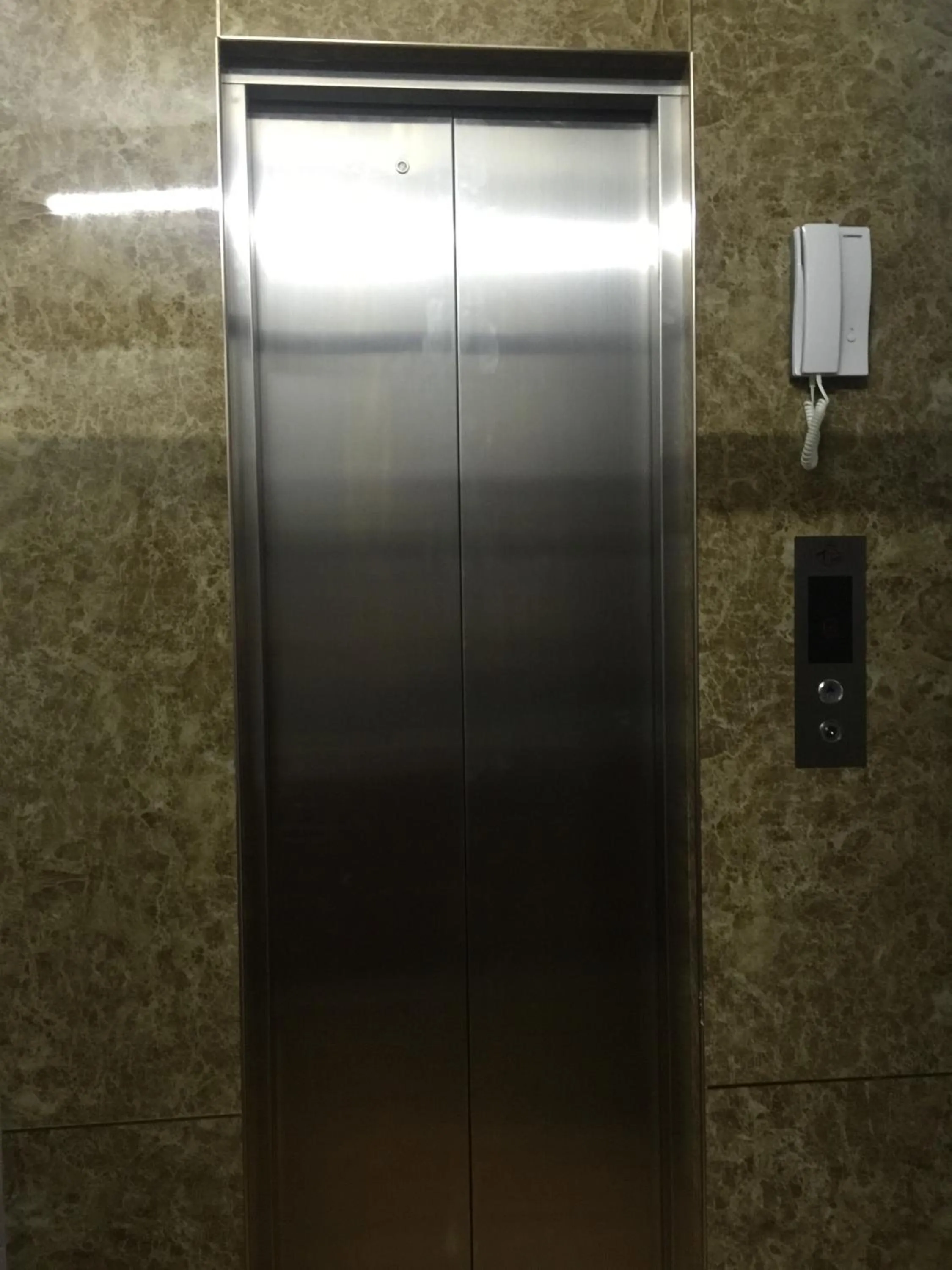 Logo/Certificate/Sign in Ngan Giang Guesthouse