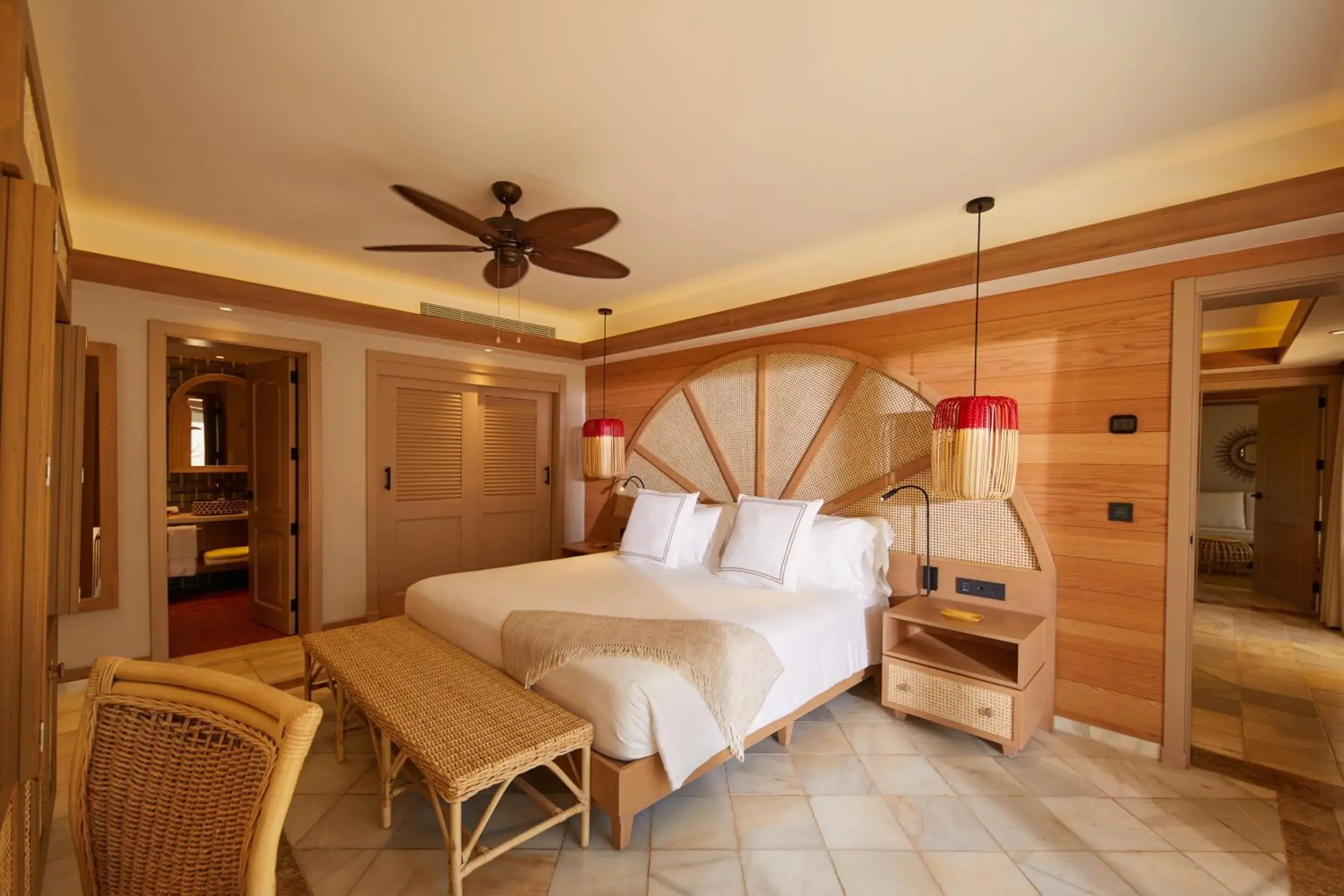 Bed in Cayo Levantado Resort - All Inclusive Bed in Cayo Levantado Resort - All Inclusive
