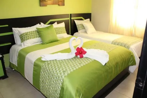 Standard Triple Room in Hotel Tababela Land