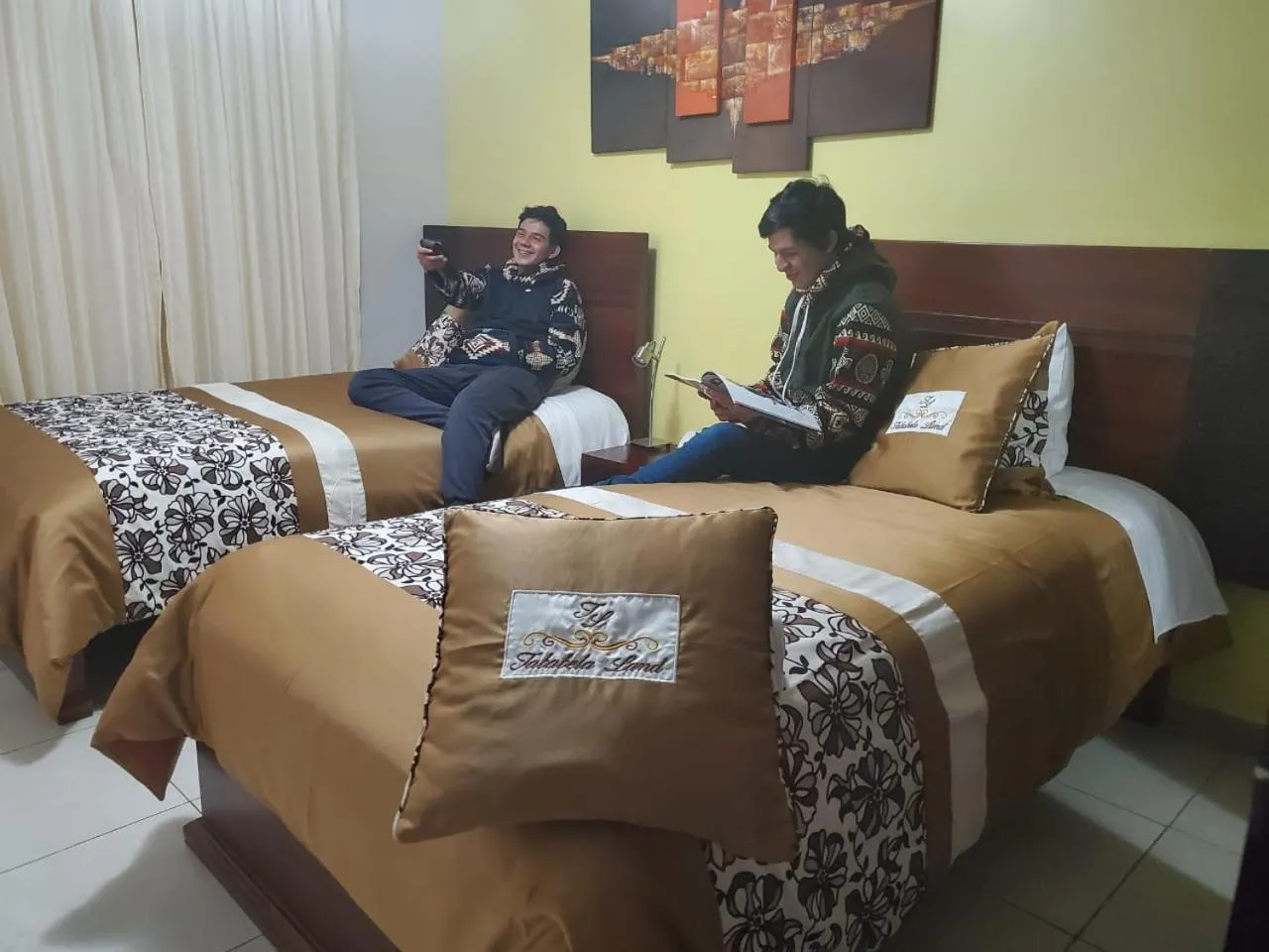 Double Room with Two Single Beds - single occupancy in Hotel Tababela Land