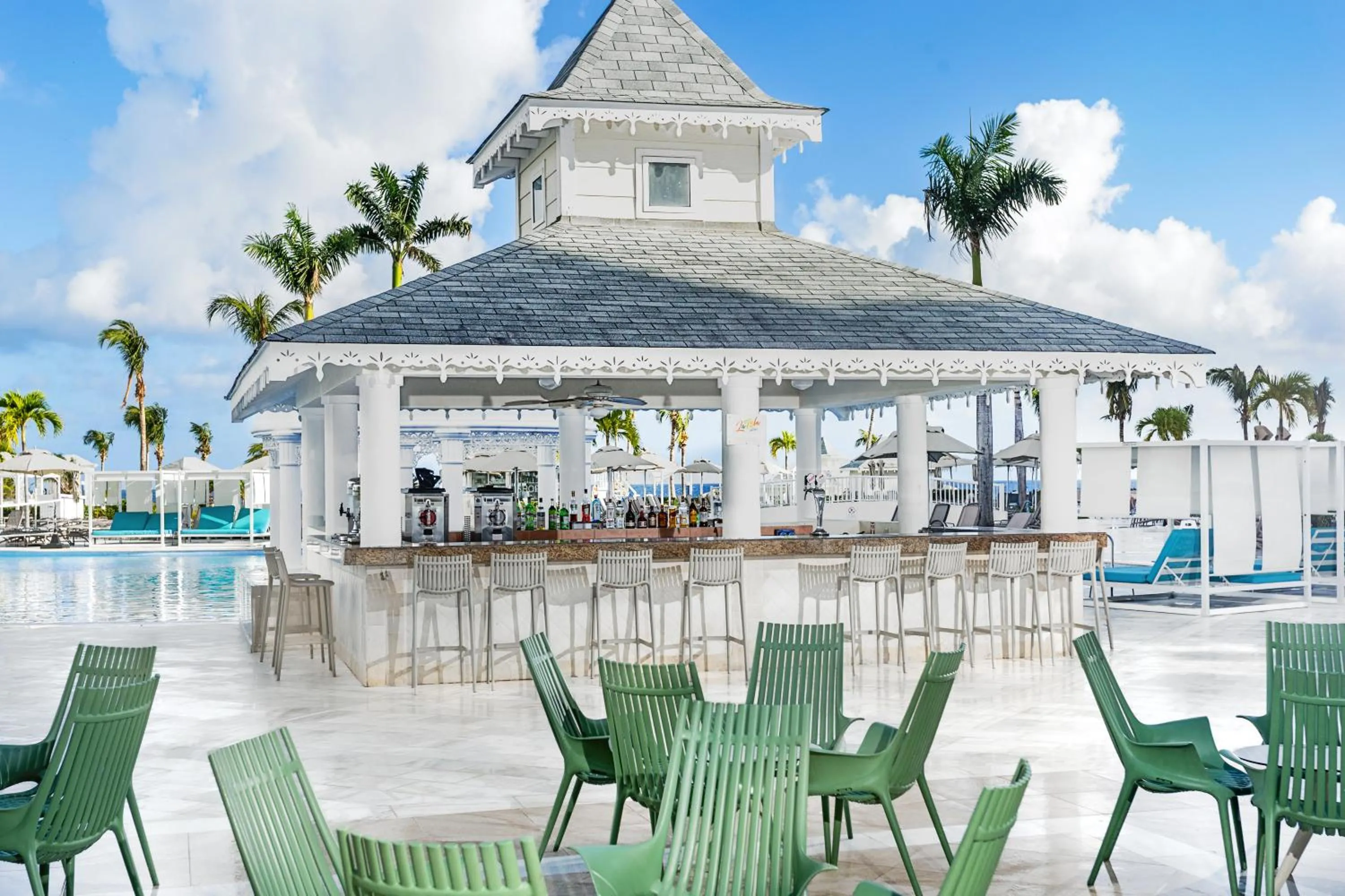 Lounge or bar in Bahia Principe Escape Runaway Bay - All Inclusive