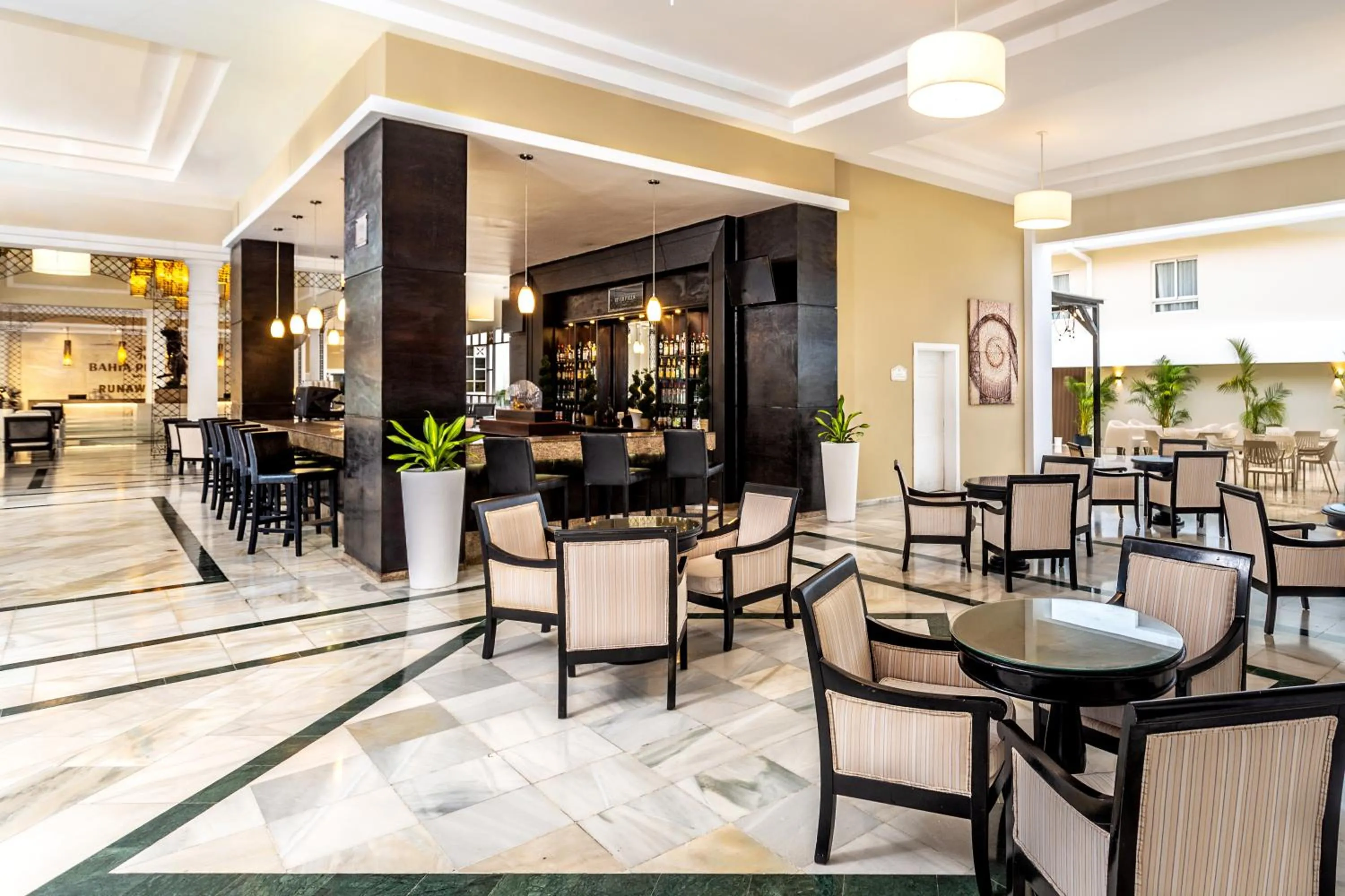 Lounge or bar in Bahia Principe Escape Runaway Bay - All Inclusive