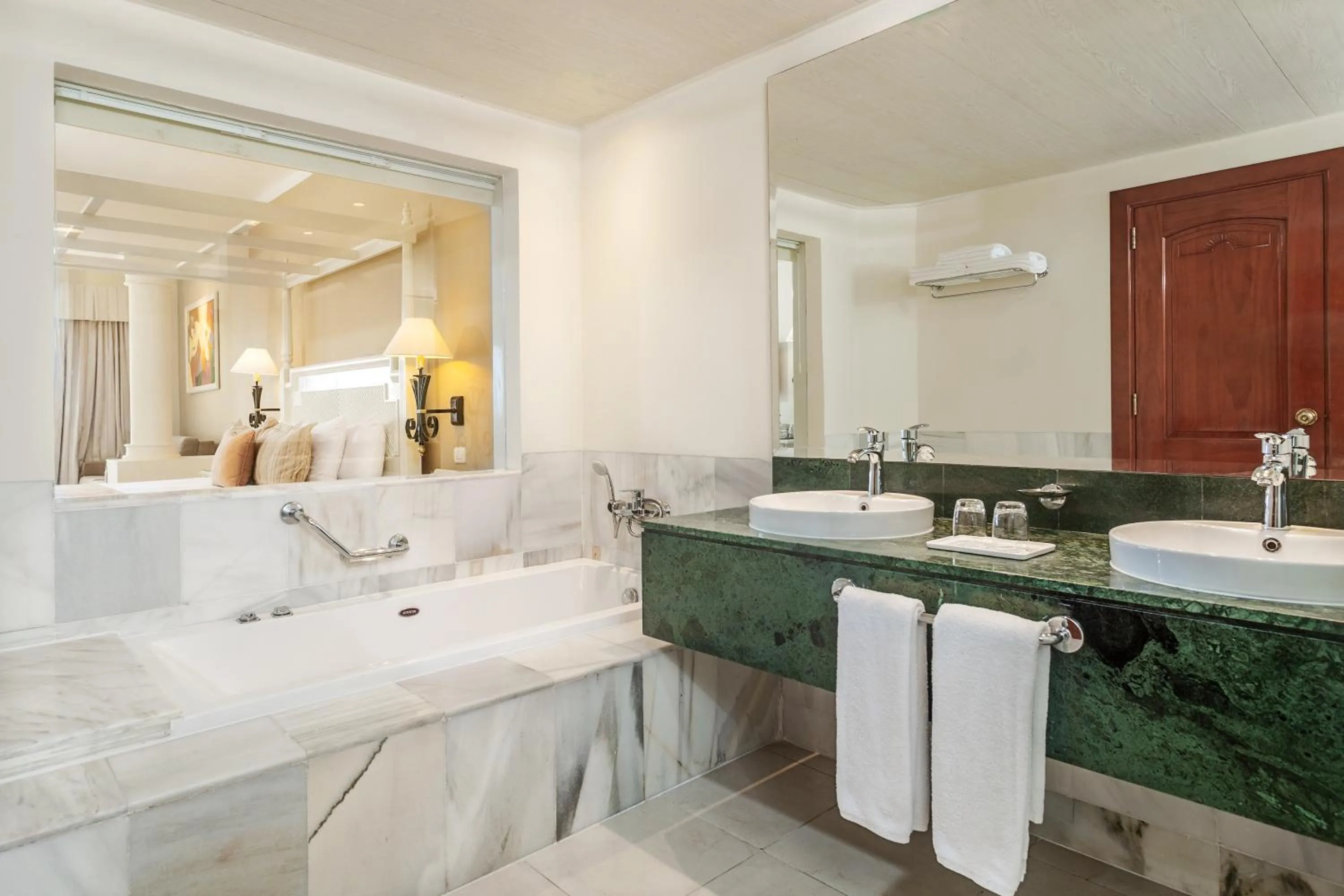 Bathroom in Bahia Principe Escape Runaway Bay - All Inclusive