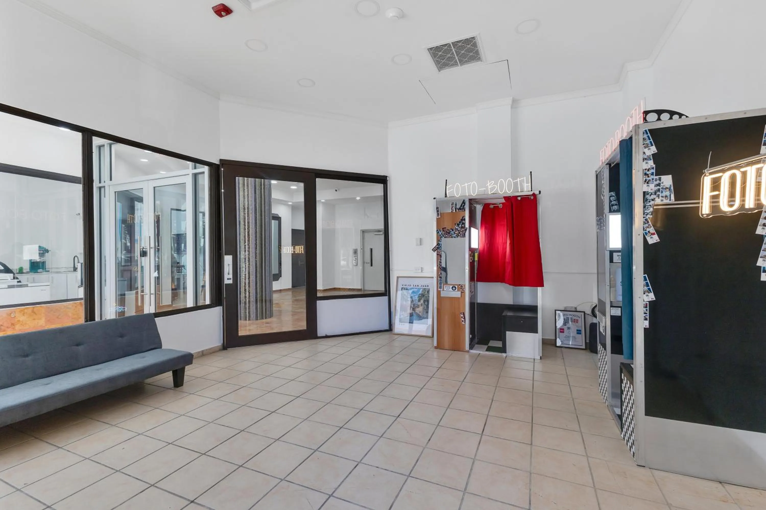 On-site shops in Armas Hotel