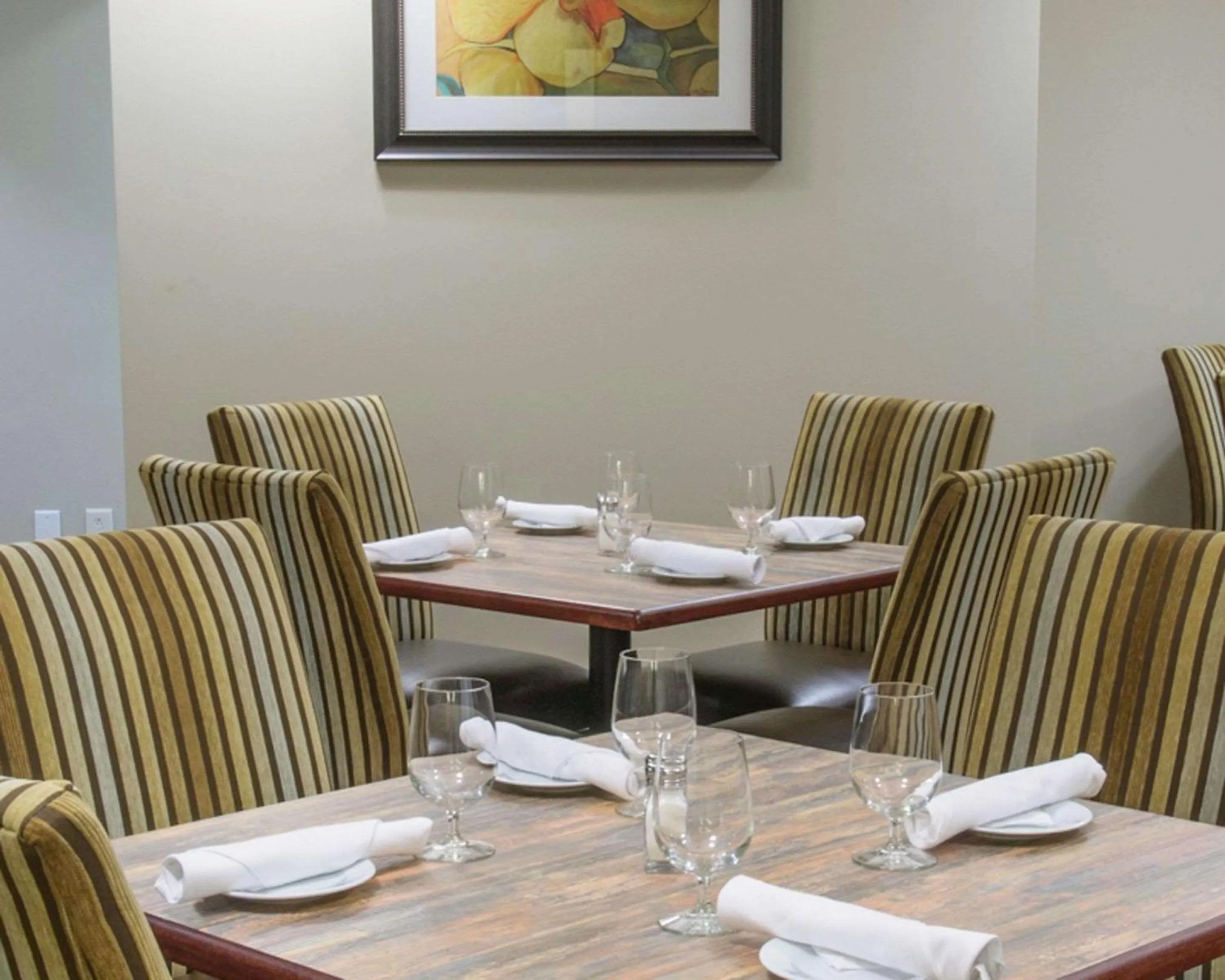 Restaurant/places to eat in The Bolling Wilson Hotel