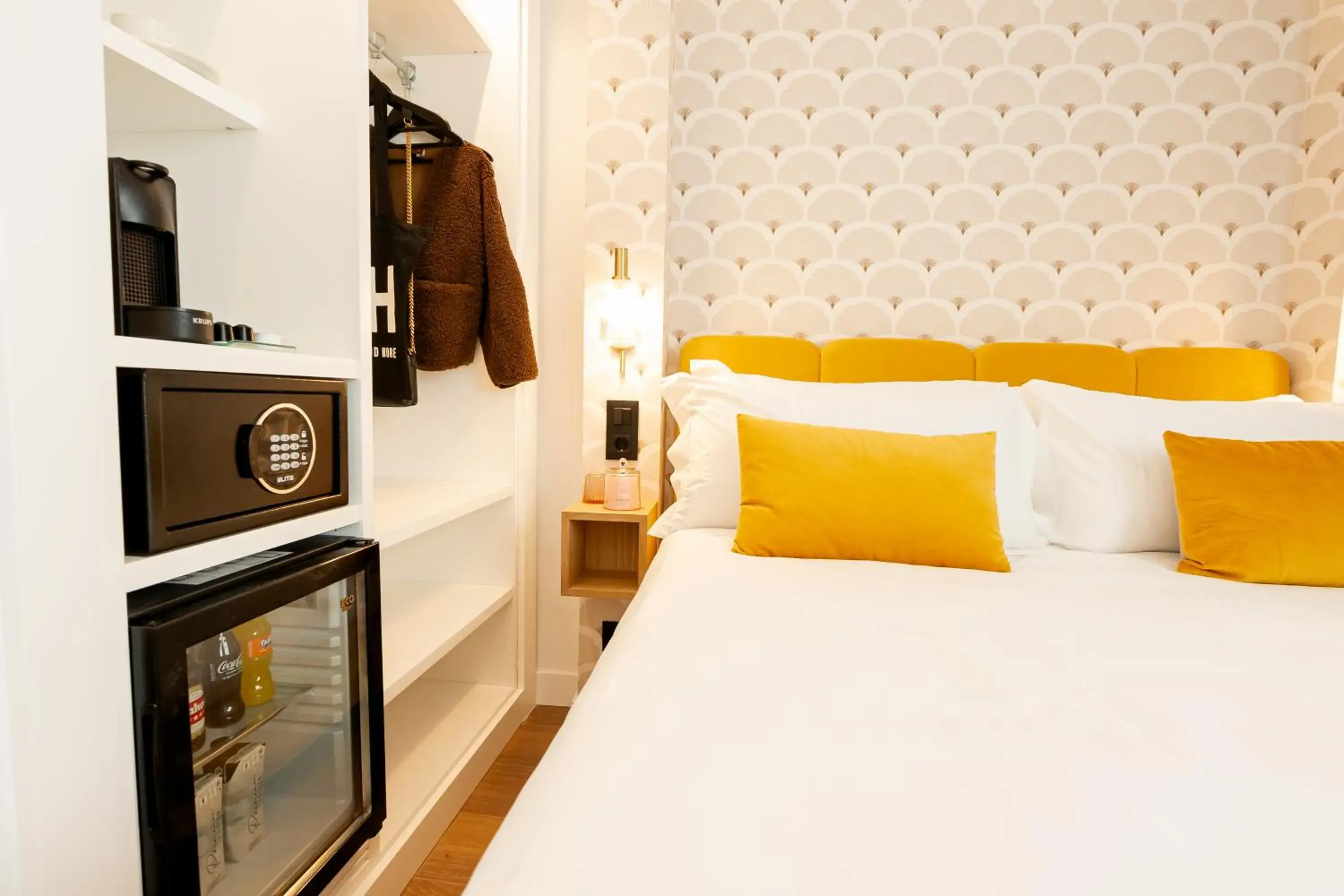 Interior Standard Double Room in BYPILLOW Callao Interior Standard Double Room in BYPILLOW Callao