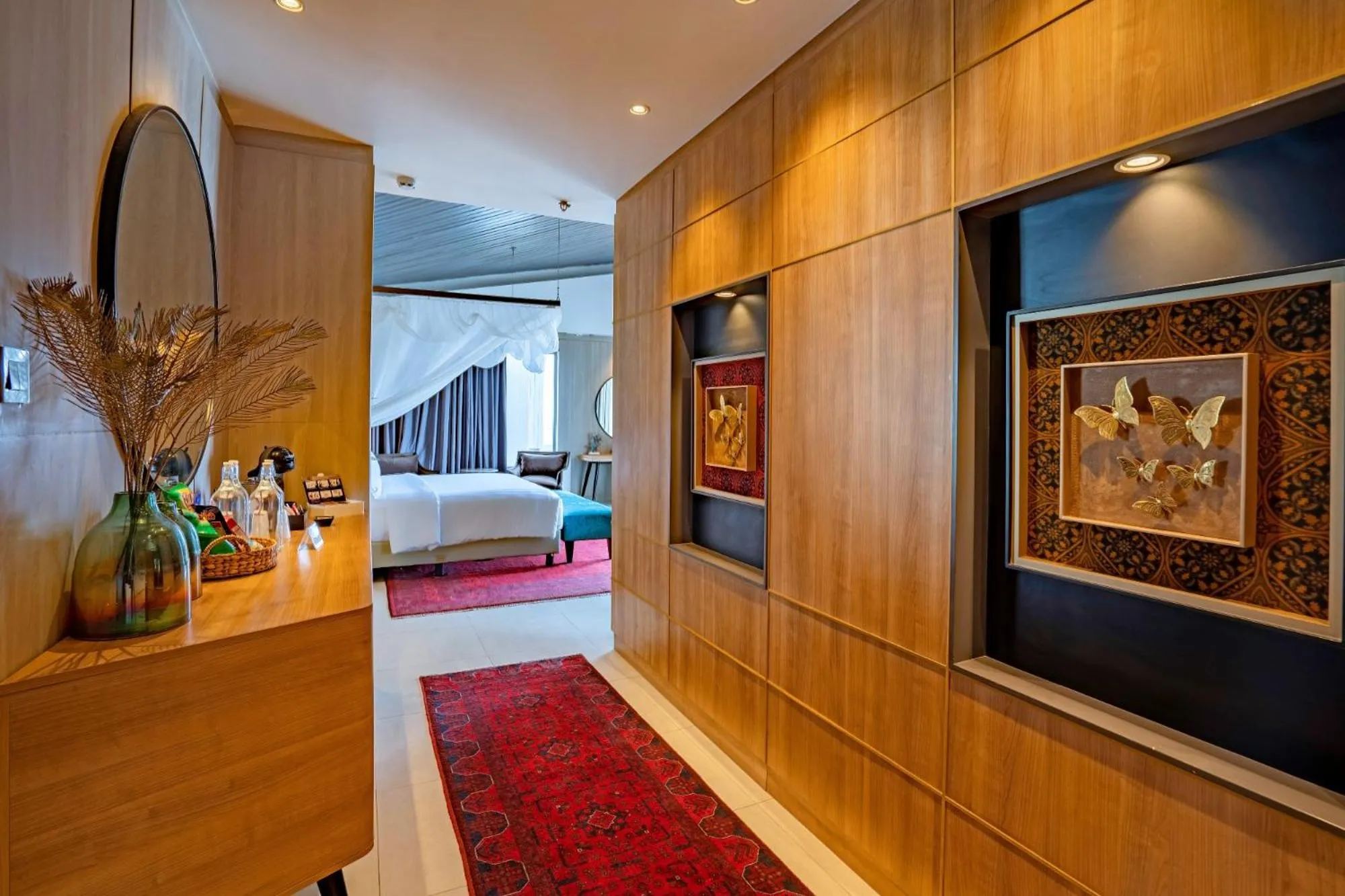 Bedroom, Bed in Aston Anyer Beach Hotel