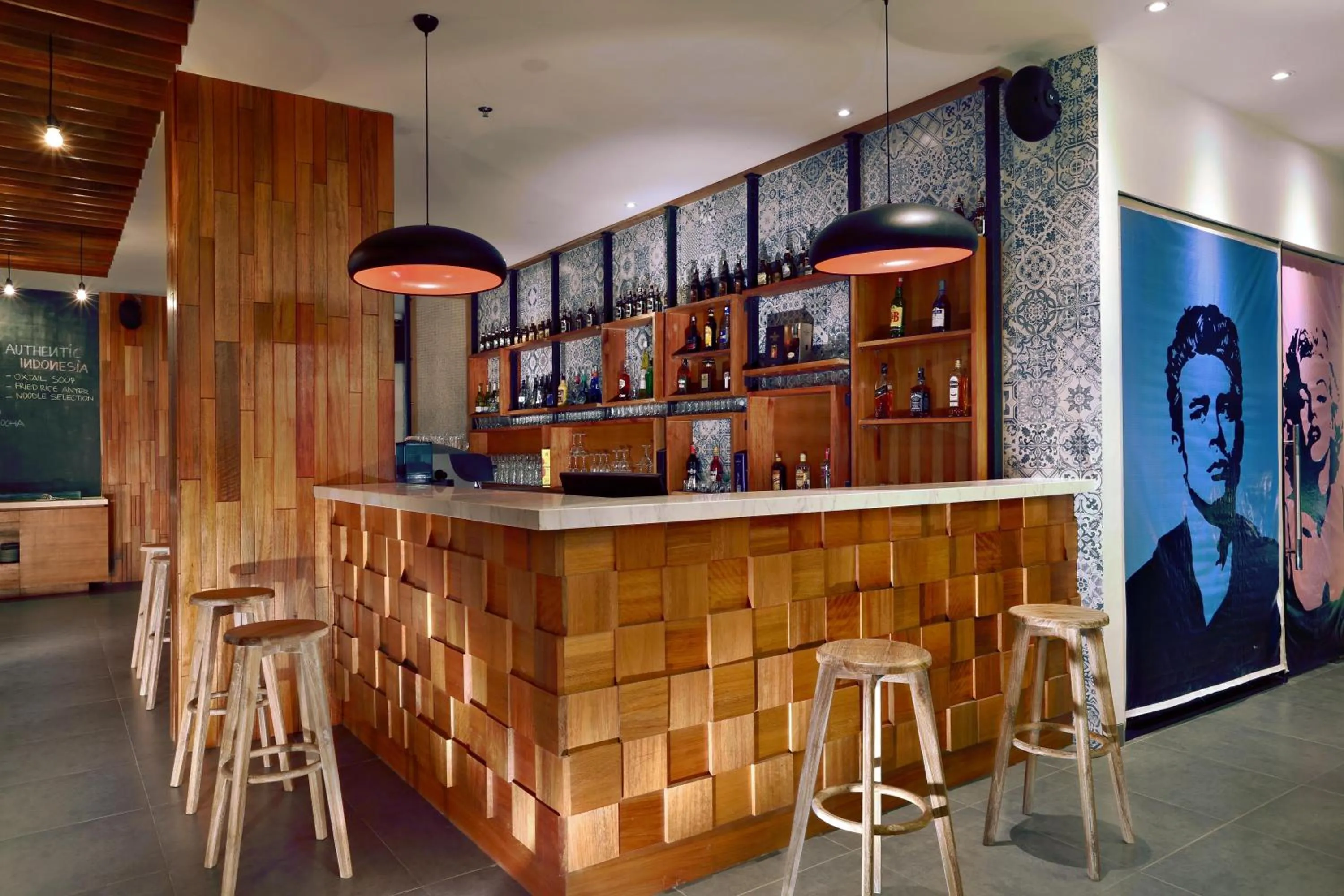 Lounge or bar in Aston Anyer Beach Hotel