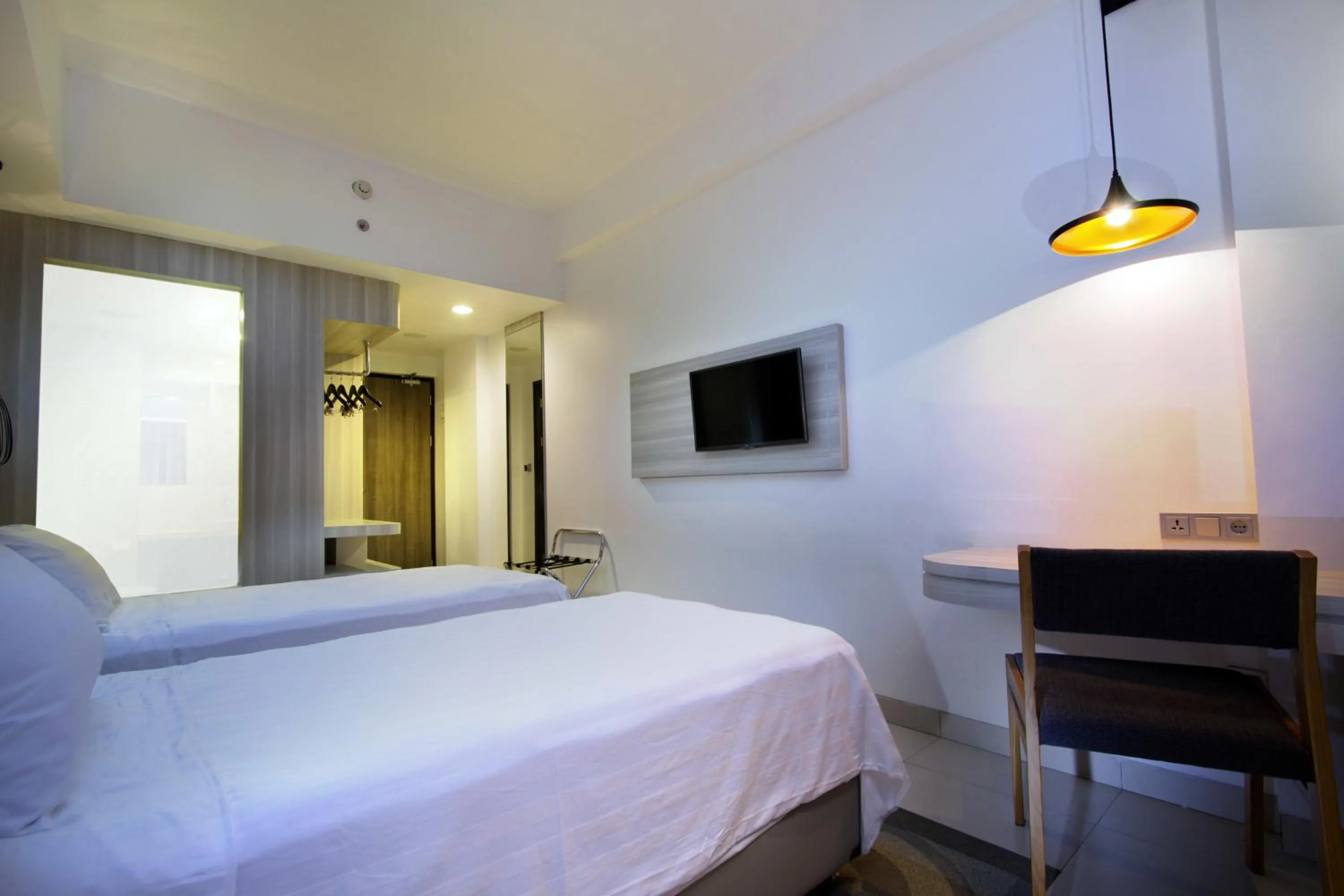 Photo of the whole room, Bed in Aston Anyer Beach Hotel