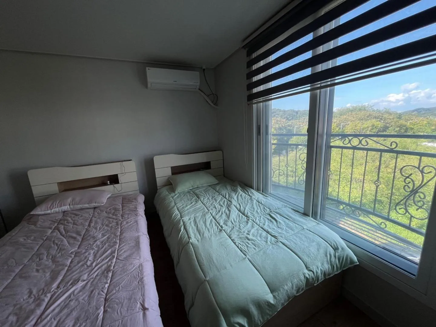 Bed in Incheon Intl Airport ANN Guest House