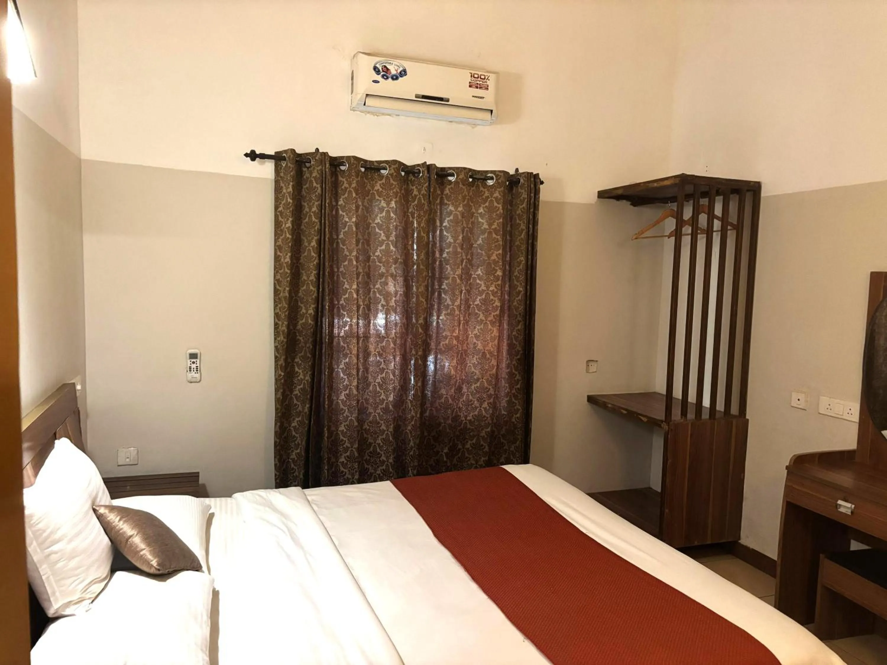 Bedroom, Bed in Lakkidi Village Resort Wayanad