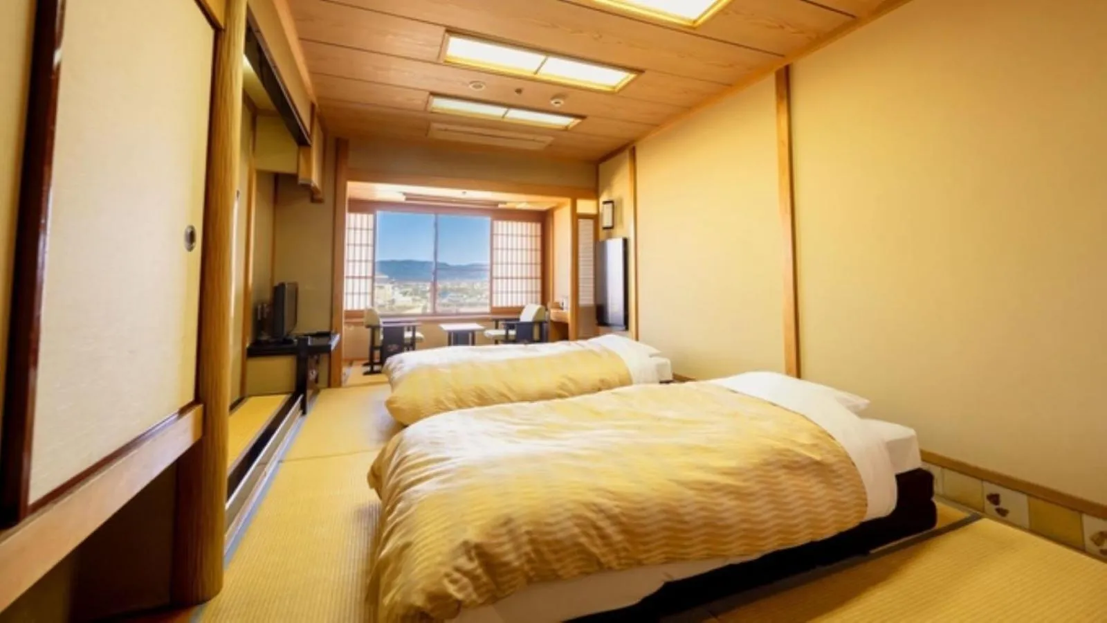 Photo of the whole room, Bed in Nara Park Hotel