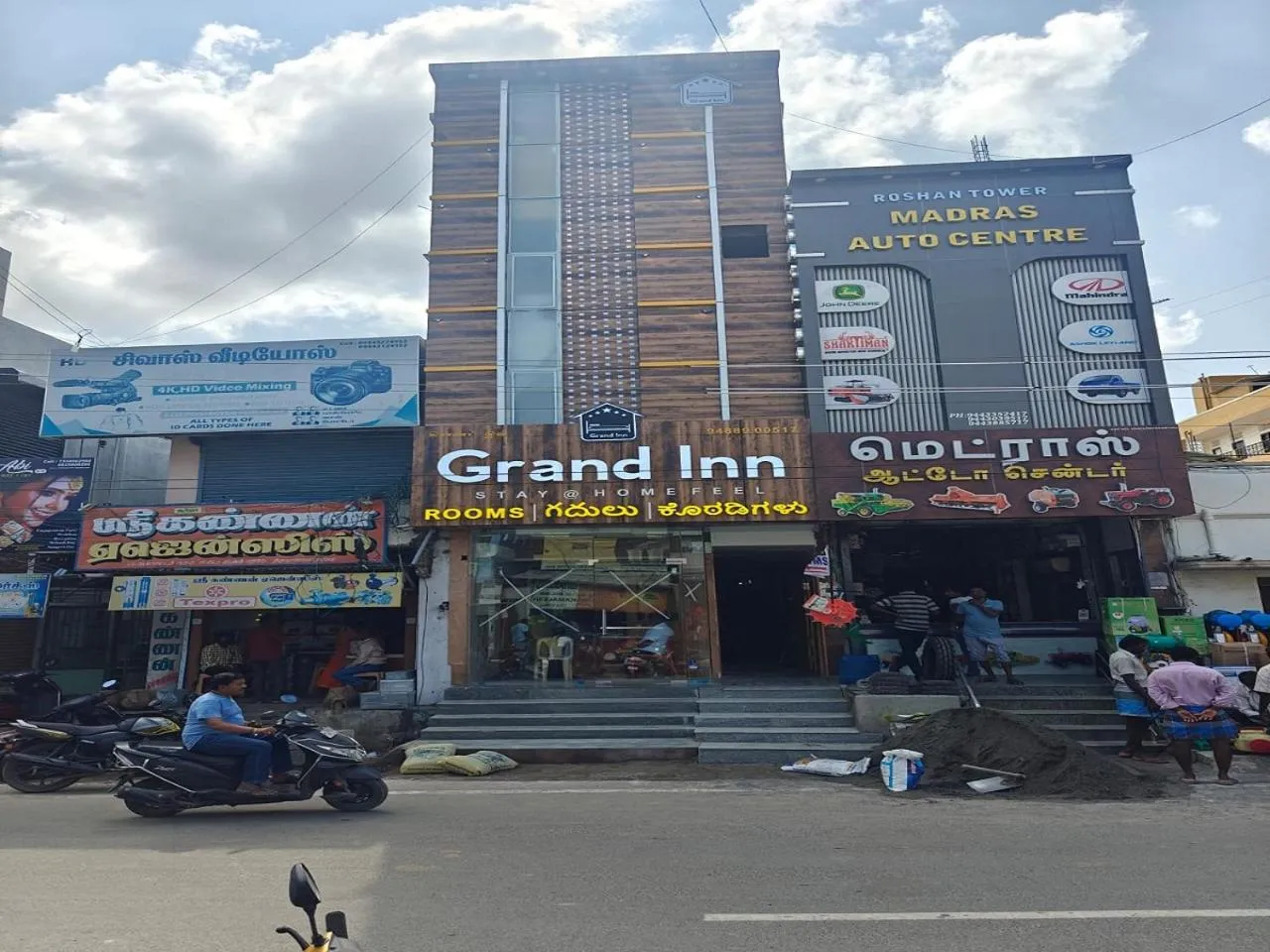 Property building in Grand Inn