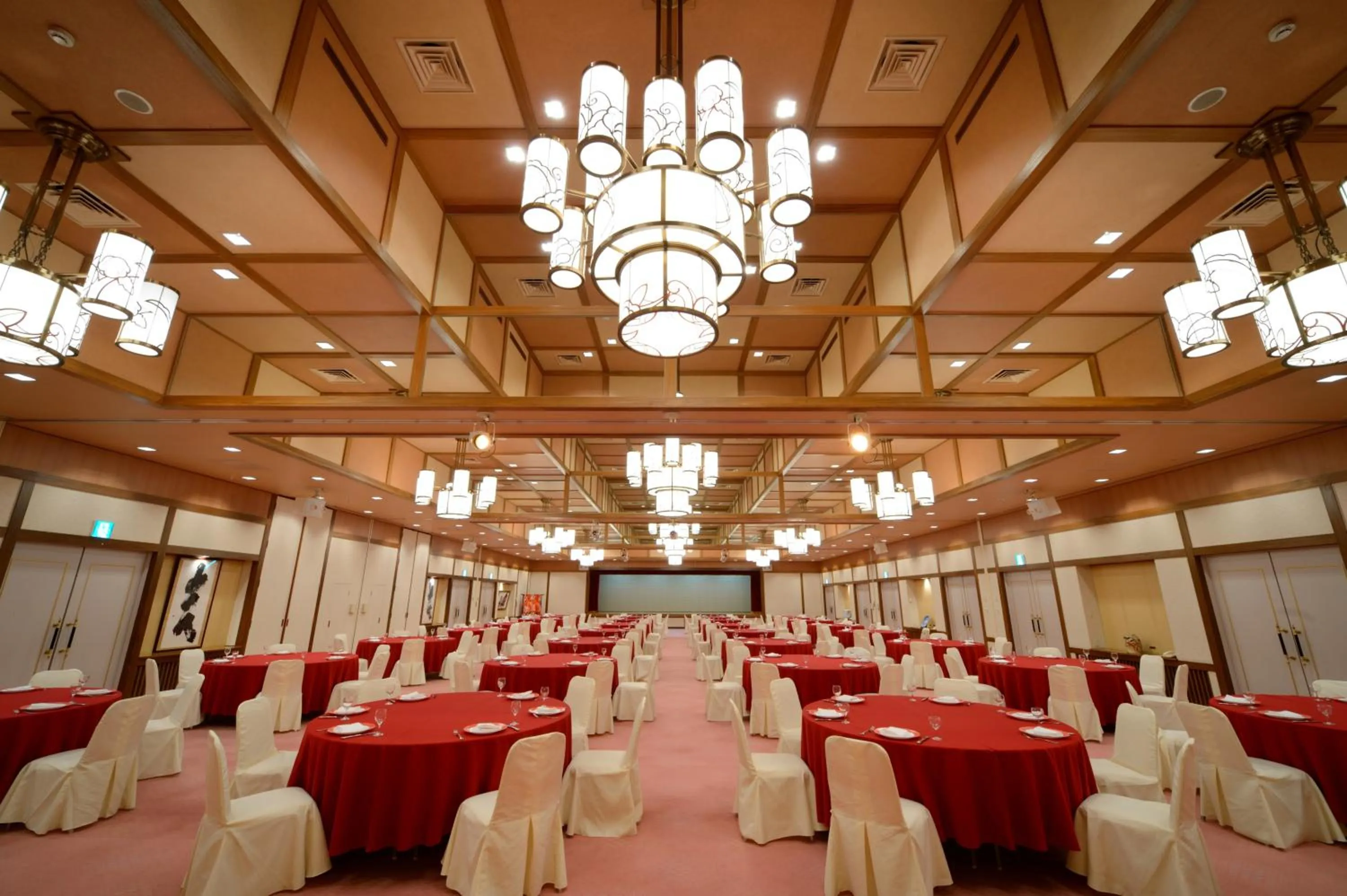 Banquet/Function facilities in Hotel Grand Mer Sankaiso